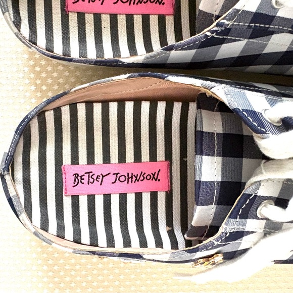 Betsey Johnson Edna Slip On Sneakers - Picture 6 of 7